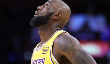 Lakers Could Bench LeBron James If Concerning Trend Continues