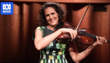 Australian Chamber Orchestra welcomes 416yo Italian viola into its collection