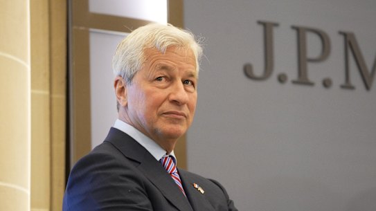 JP Morgan CEO Jamie Dimon has described Bitcoin as "worthless", but will still allow clients to buy and sell the cryptocurrency.