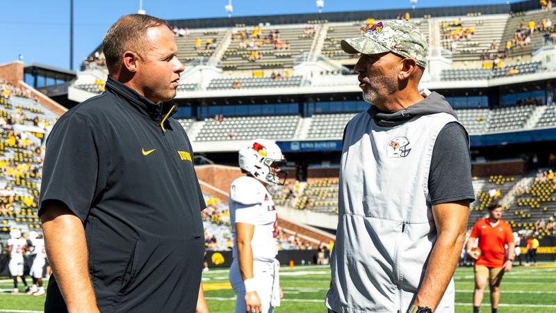 Petersen Announces Retirement As Illinois State Football Offensive Coordinator