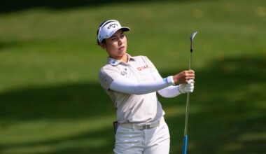 Jeeno Thitikul struggles at LPGA Singapore, 7 shots off lead