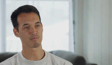 Why a Hawaii man chose to tackle his sports gambling addiction by offering free surf lessons to strangers