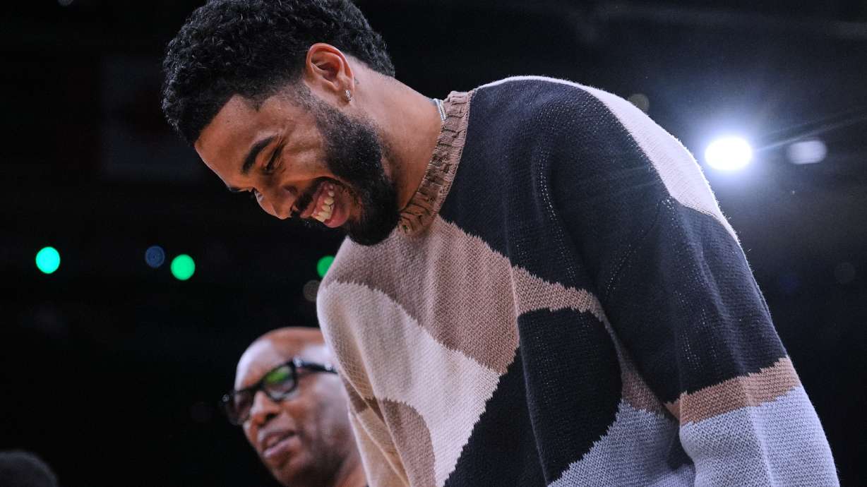 Celtics post one of NBA's best offensive performances as they await Jayson Tatum's possible return