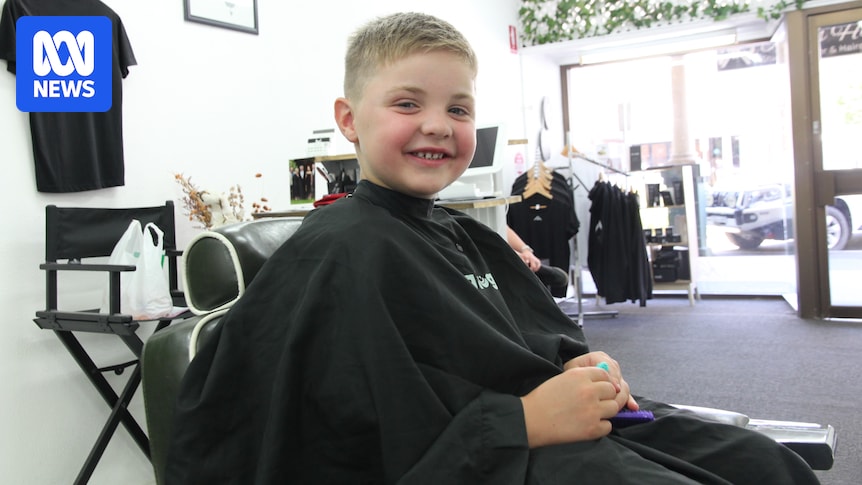 Deniliquin mother creates sensory cape to support neurodivergent kids