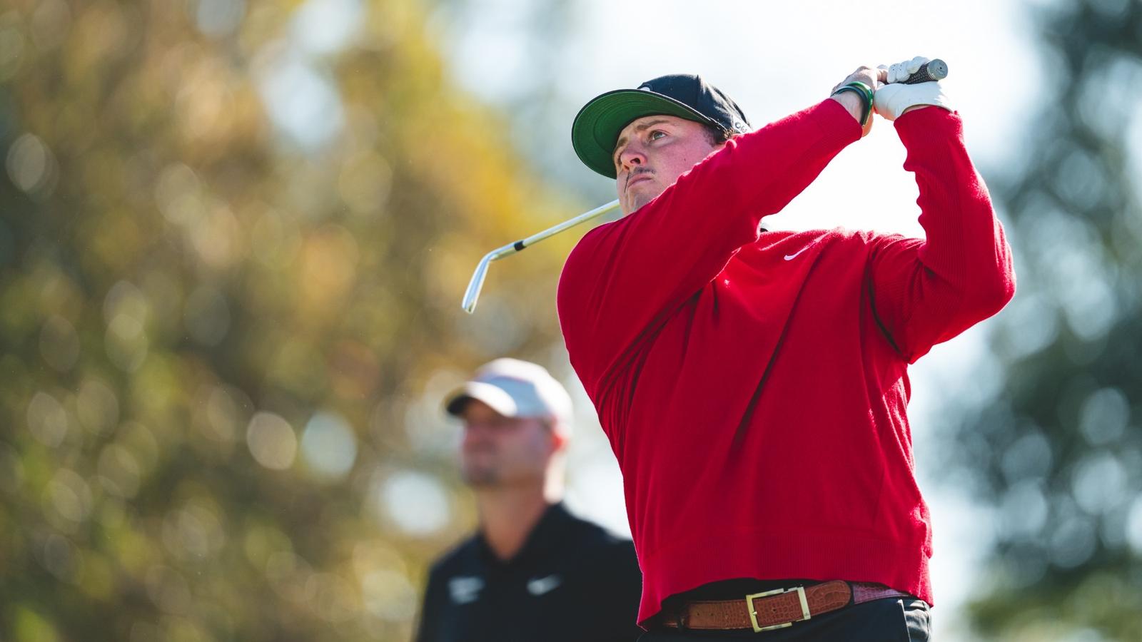 Jase Summy tees off in a golf tournament