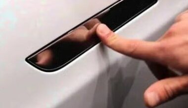 When Bad UI Design Kills: China Bans Flush Door Handles