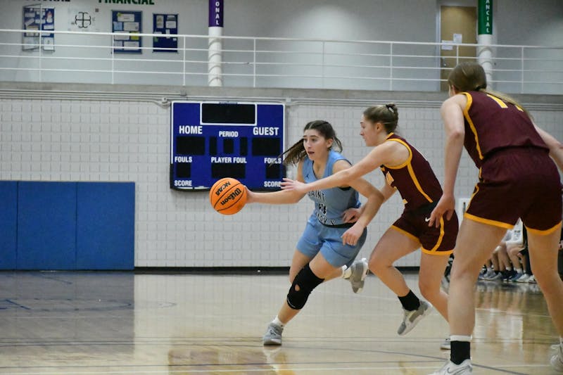 Saint Mary’s basketball ends season, fails to make MIAA tournament