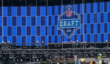NFL mock drafts 2026: Compare latest from Mel Kiper, Daniel Jeremiah, Bucky Brooks, other experts image