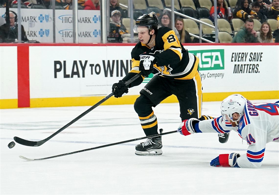 Penguins at the break: Bottom six plays a huge role in turnaround season