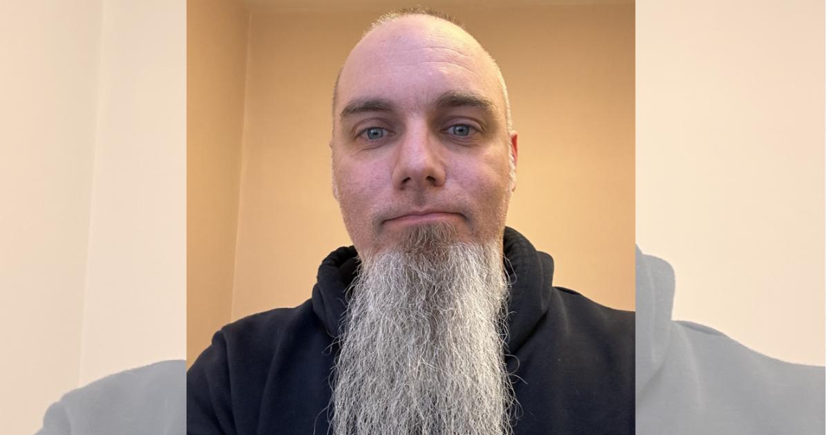 Petition by Thatcham Dad for CAMHS inquiry over 'long waits'