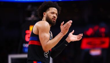 Cade Cunningham claps his hands