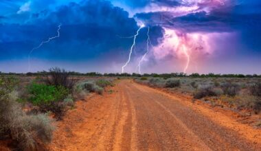 WA weather: Severe thunderstorms expected for Kimberley, Pilbara and North Interior, possible flash flooding