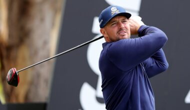 LIV golfer shanks tee shot in Adelaide