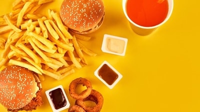 Siddhartha didn't mince words, labelling French fries as 'the single worst food you can eat' if you are serious about a fitness journey. (Freepik)