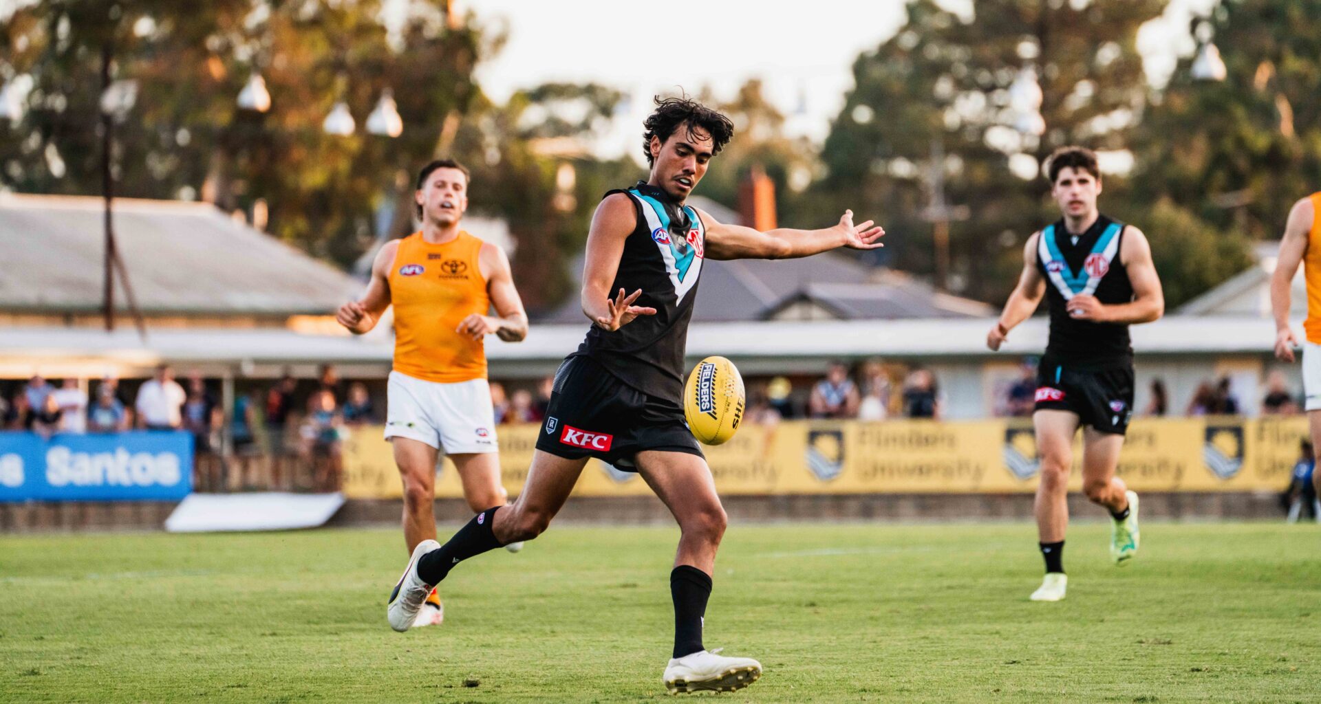 Power and Crows battle in pre-season hit out