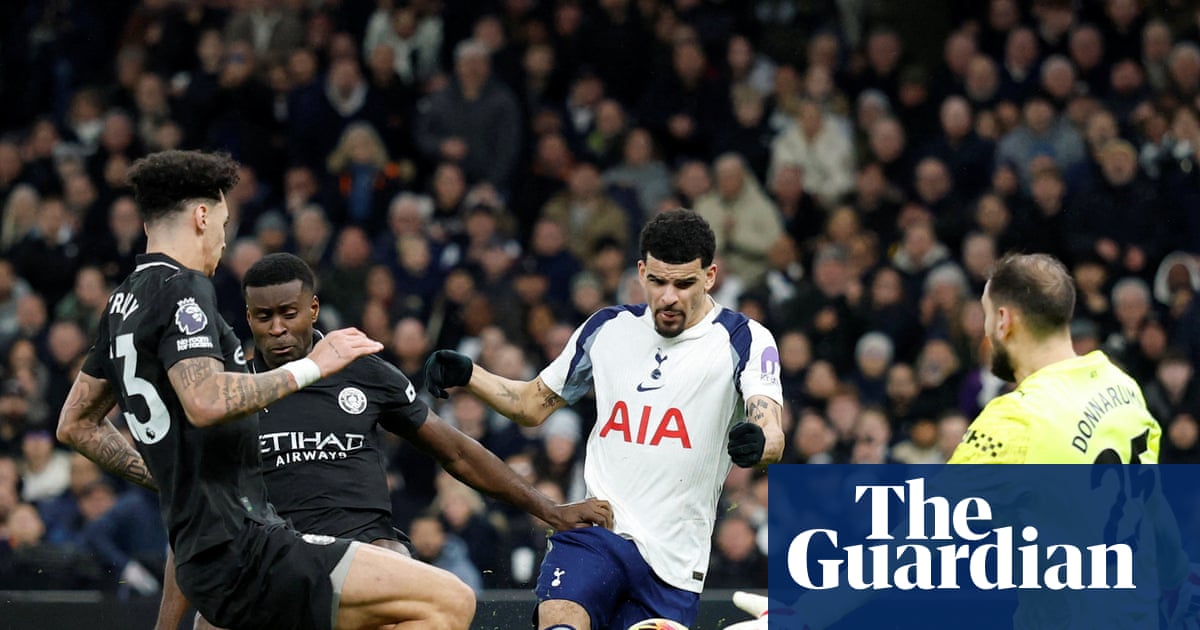 Guardiola complains over Solanke’s first goal after Manchester City blow 2-0 lead | Tottenham Hotspur