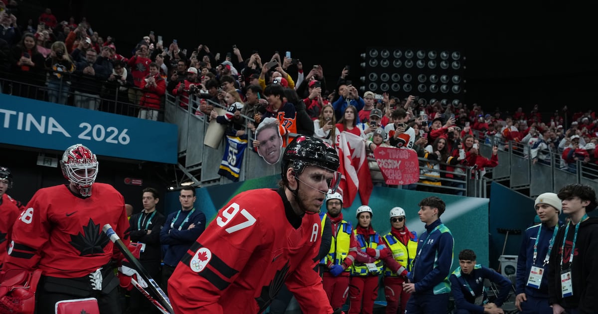 McDavid ready to take Canada’s leadership mantle from Crosby – TSN