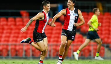 Saints' lesser lights shine in thrashing of Suns