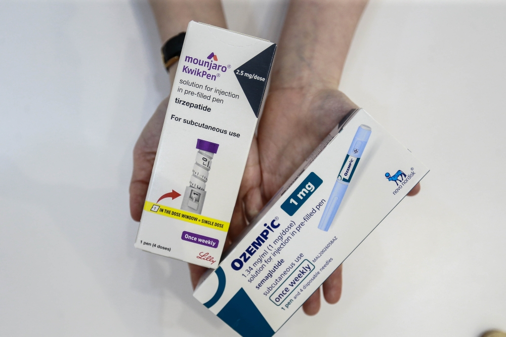 Injectable GLP-1 drugs such as semaglutide and tirzepatide have surged in popularity for weight loss, raising concerns as some consumers turn to cheaper, illegally marketed versions for quick or cosmetic results. — Picture by Sayuti Zainudin