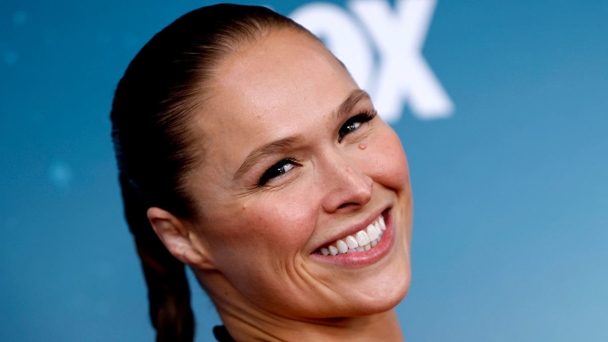 Meet Ronda Rousey's 6'6 MMA star husband