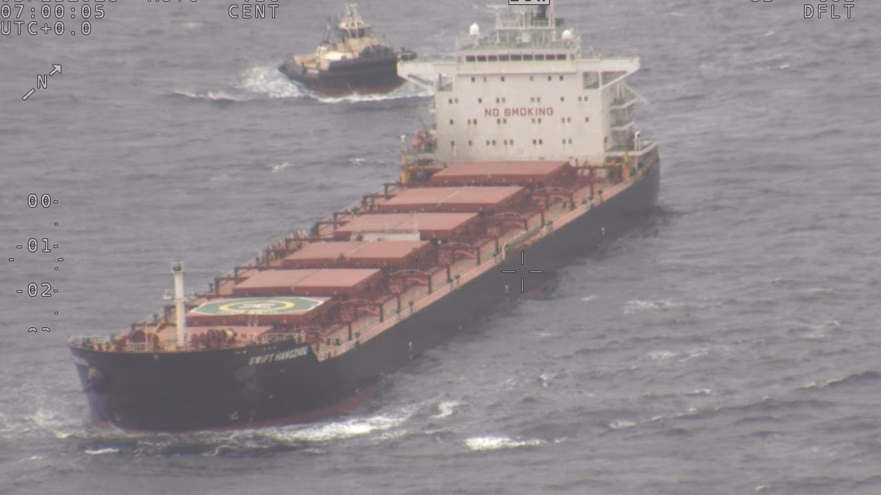 Swift Hangzhou: Coal carrier stuck off Qld coast for 12 days