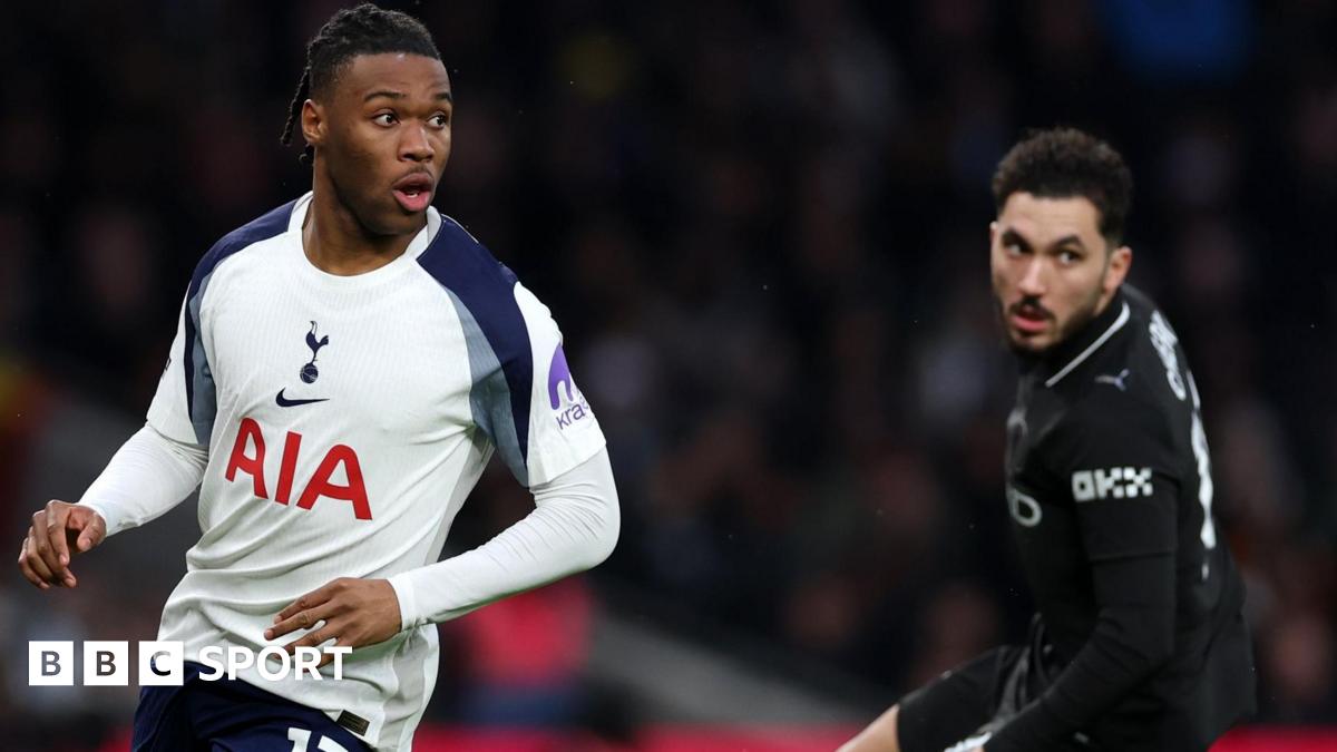 Premier League LIVE: Tottenham vs Manchester City after dramatic win for Manchester United