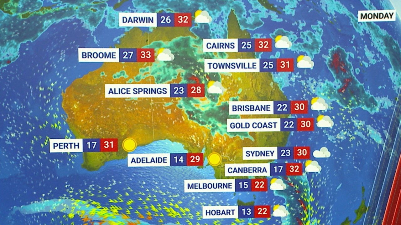 Heavy spells of rain loom over Australia's east coast as isolated showers and 'severe' storms set to bring wet start to the week