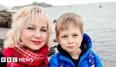 Families from Ukraine reflect on life in Devon - BBC