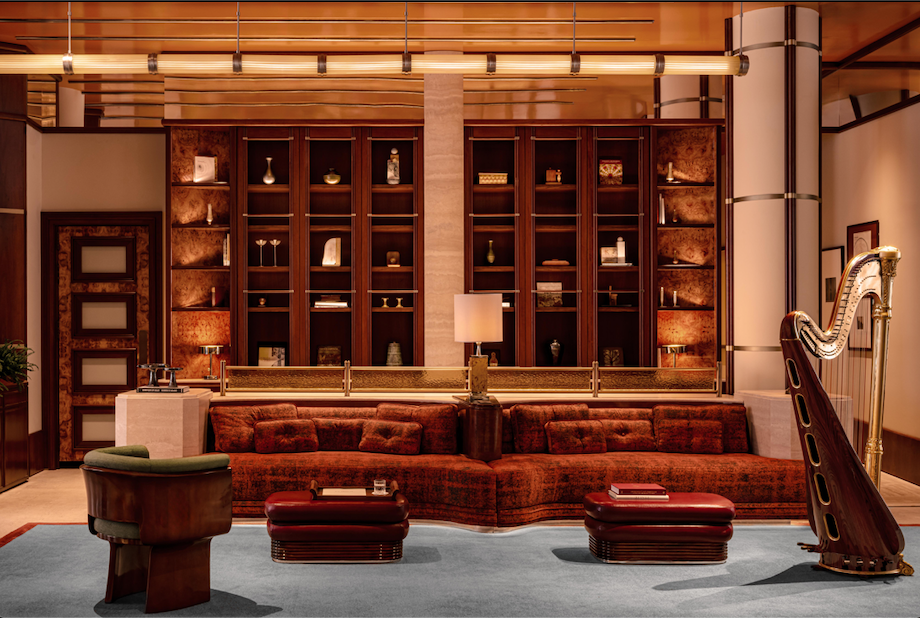 The Orient Express lounge at Ostiense station