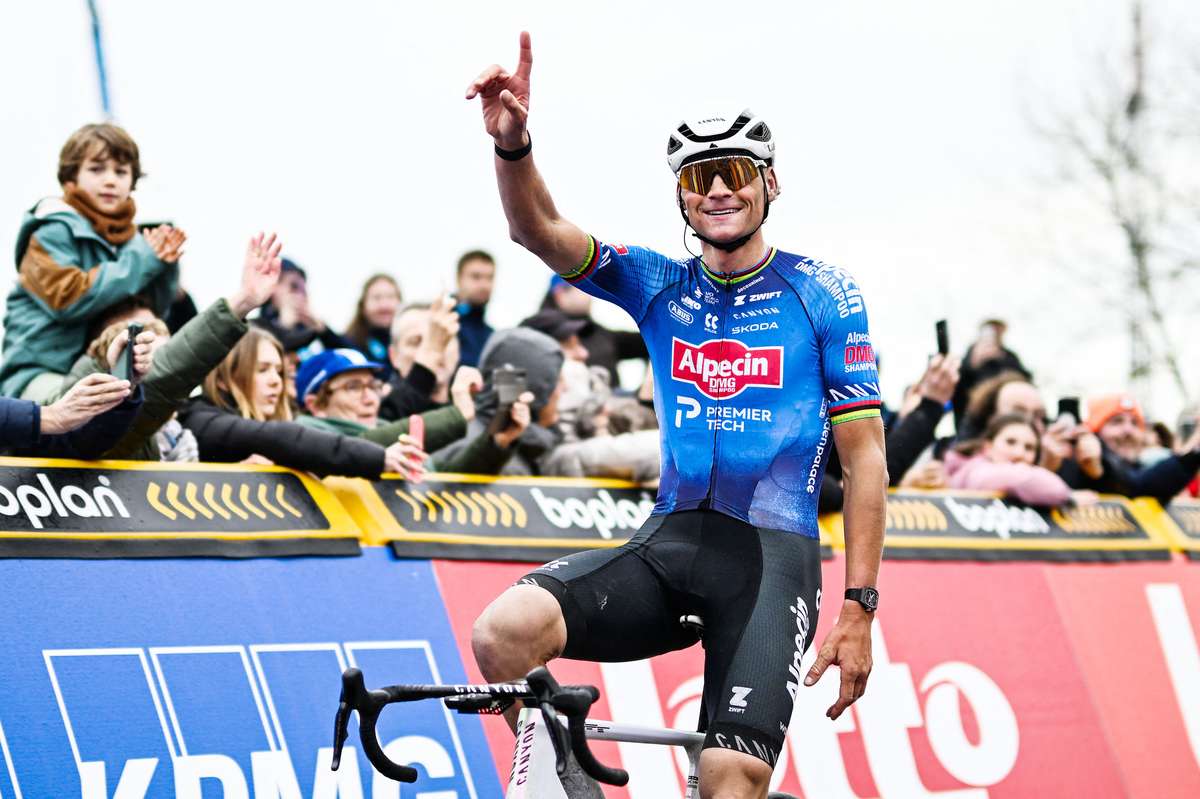 Imperious Van der Poel starts cobbled classics season with Omloop Het Nieuwsblad victory