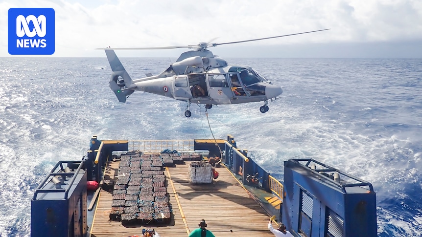 French authorities sink tonnes of cocaine bound for Australia, then release suspects