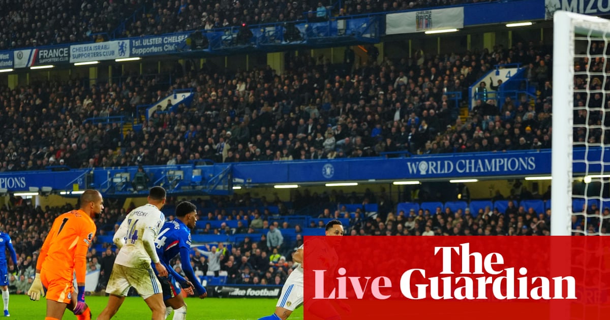 Chelsea v Leeds, Tottenham v Newcastle, Everton v Bournemouth: football – live | Soccer