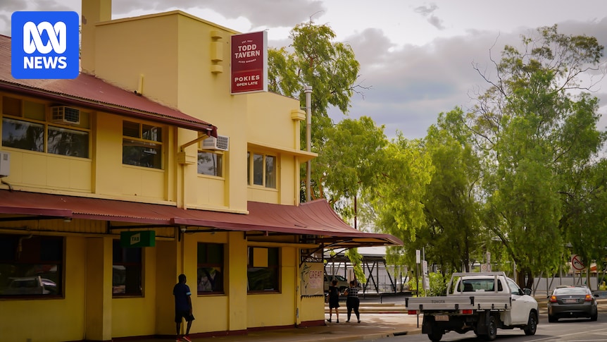 Alice Springs bars face restrictions on full-strength alcohol sales from today