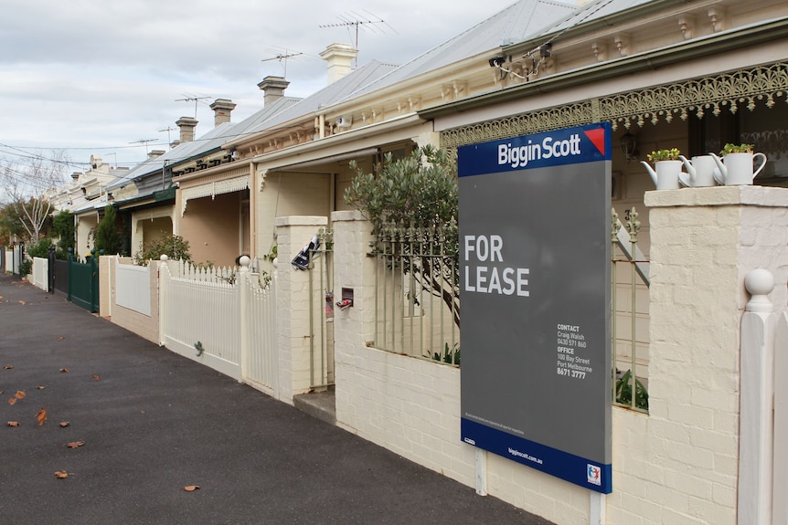 A lease sign in front of a Melbourne house
