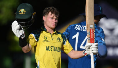 England U19s triumph in semi despite Peake's hobbled heroics