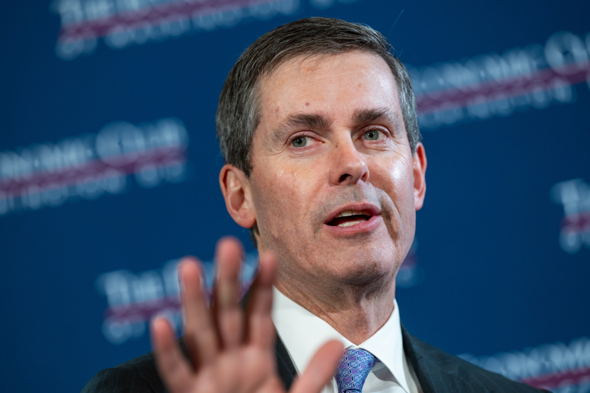 JPMorgan builds $2.93 billion stake in health care stock