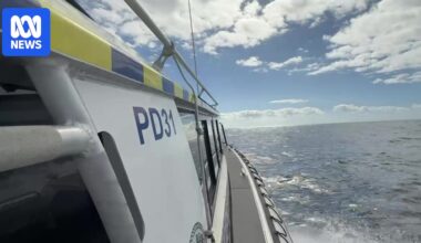 Major search underway for missing man after empty boat found off Gold Coast