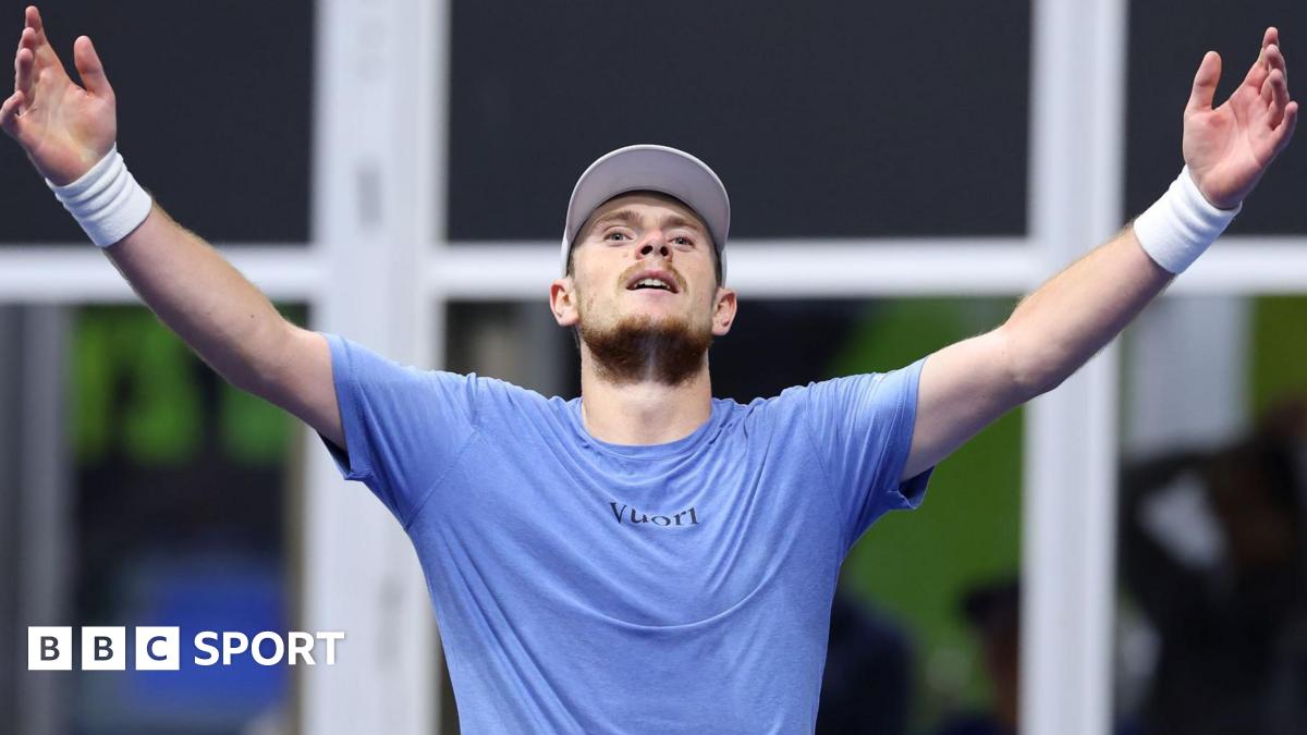 Jack Pinnington Jones celebrates his victory at the Dallas Open