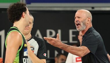 NBL legend and Sydney Kings coach Brian Goorjian faces possible sanction over fiery exchange with South East Melbourne Phoenix