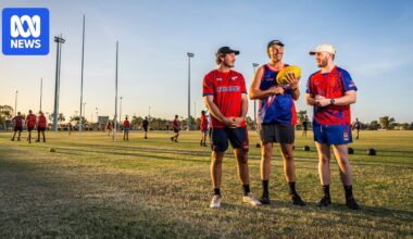 FIFO workers keep football leagues alive in Pilbara towns with transient populations
