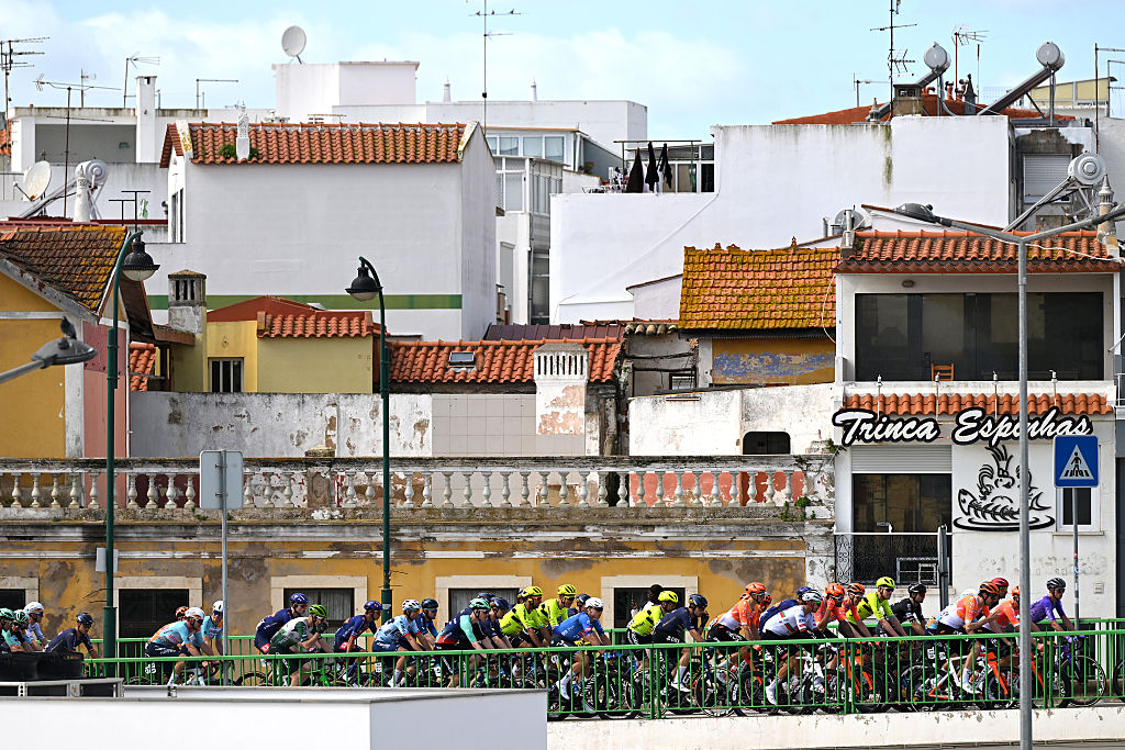 PORTIMAO, PORTUGAL - FEBRUARY 19: A general view of the peloton prior to the 52nd Volta ao Algarve em Bicicleta 2026, Stage 2 a 183.5km stage from Portimao to Foia (Monchique) 882m on February 19, 2026 in Portimao, Portugal. (Photo by Dario Belingheri/Getty Images)