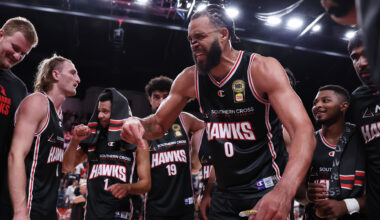 Hawks snatch it from 36ers to stay alive
