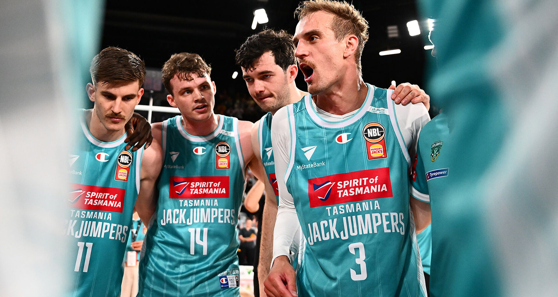 JackJumpers shoot themselves closer to finals