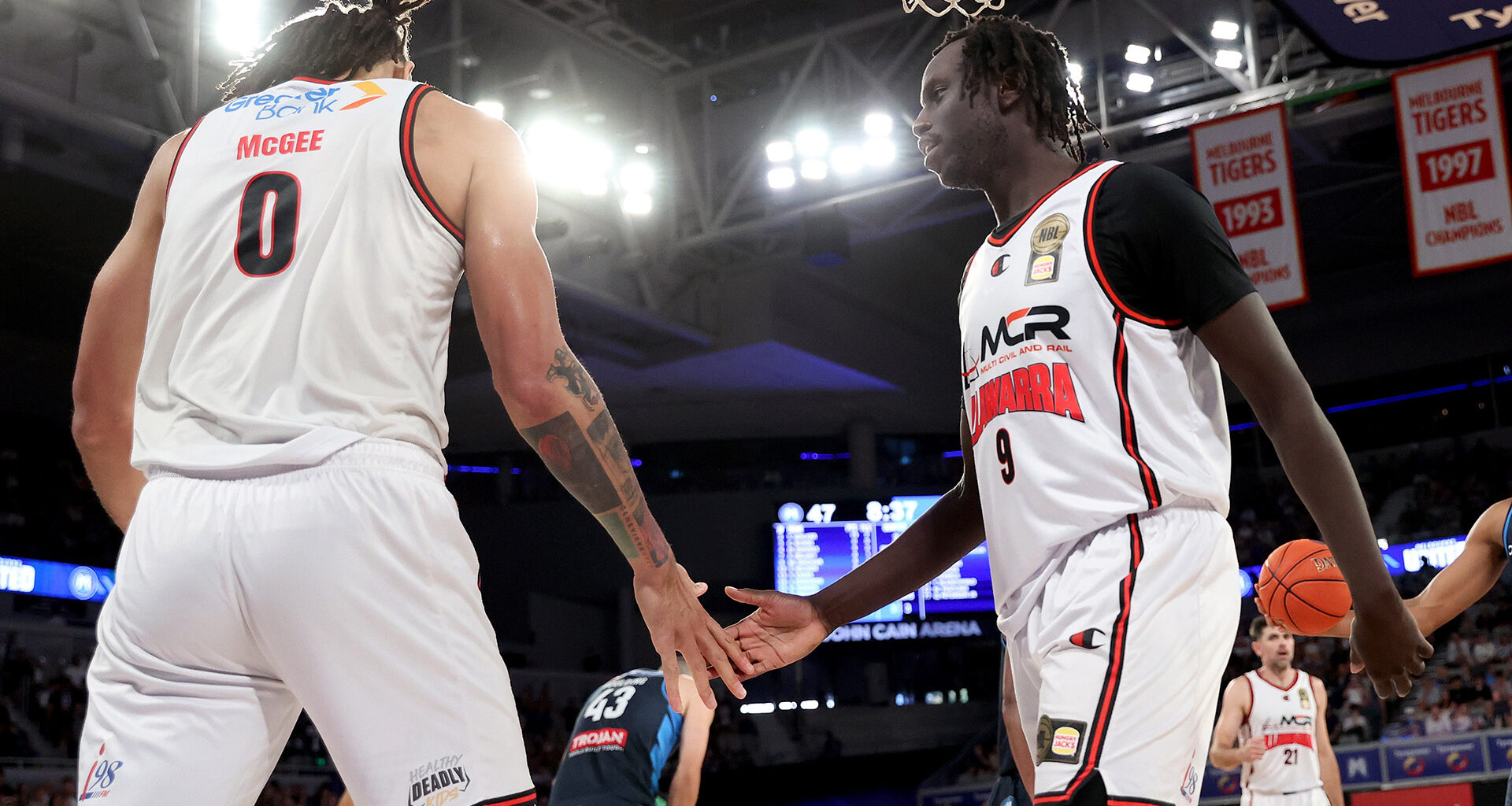 McGee returns and Hawks overpower United