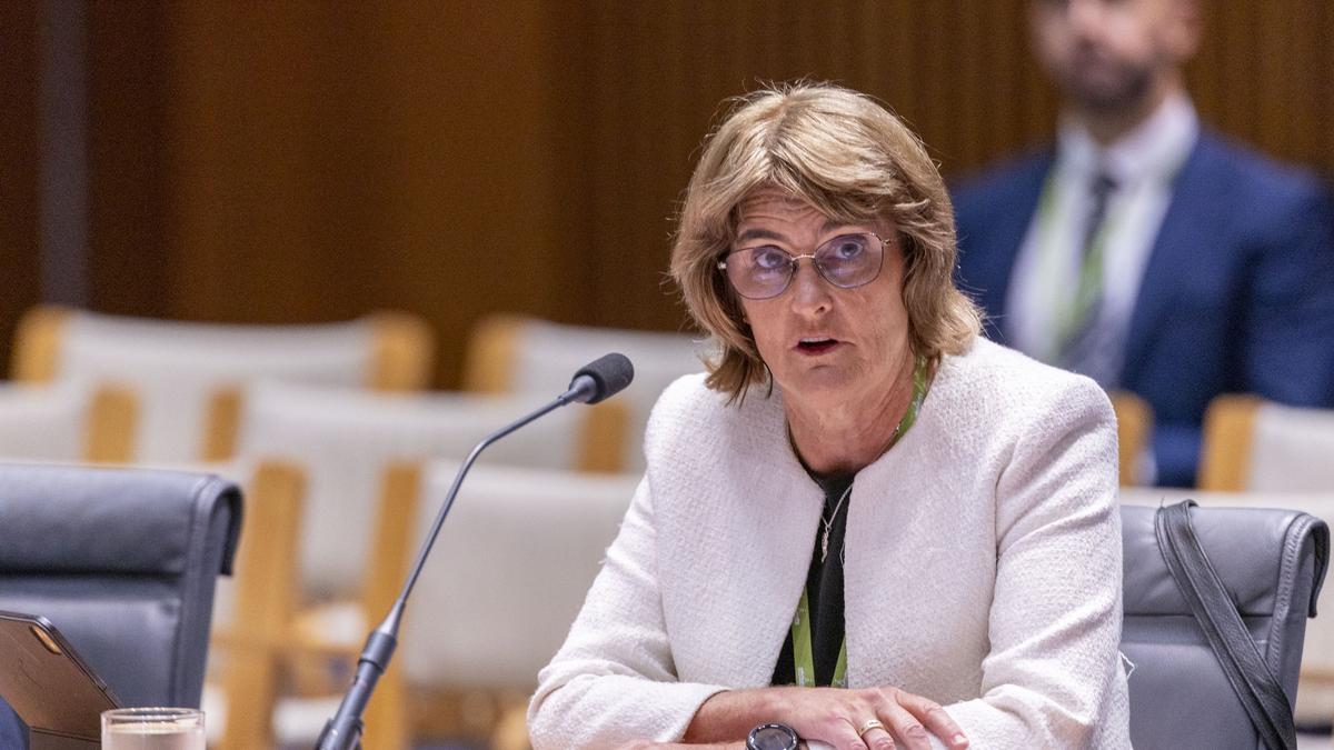 Australian news and politics live: Westpac predicts rate hike following RBA Governor's inflation warning