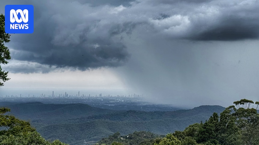 Intense rainfall risk for south-east Queensland as weather system drenches Gold Coast