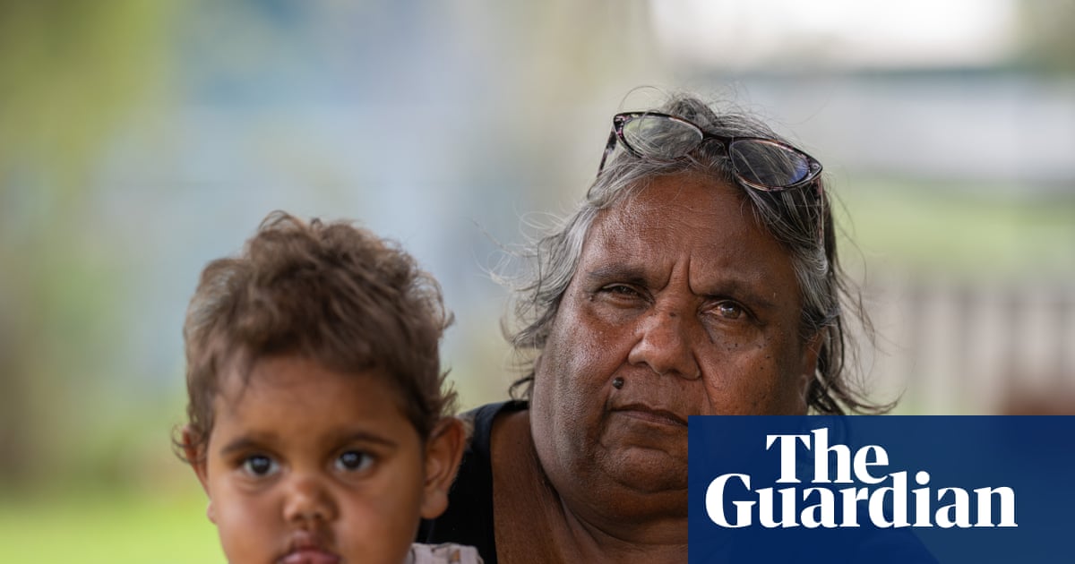 ‘What’s more important, the electricity or food?’: extreme heat is driving up power bills in central Australia | Indigenous Australians