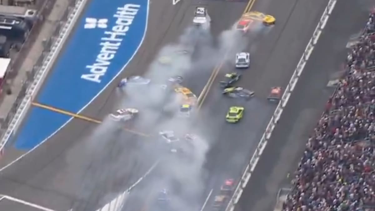 Daytona 500: Shane van Gisbergen taken out in 17 car pile-up chaos