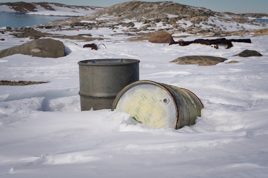 Abandoned Wilkes Station in Antarctica 2025-11-26 11:11:00