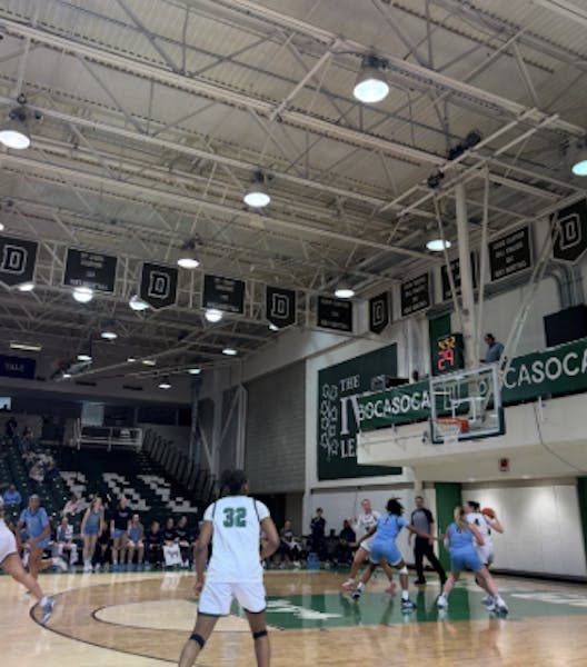 Women’s basketball overpowered by Columbia to extend losing streak to four games